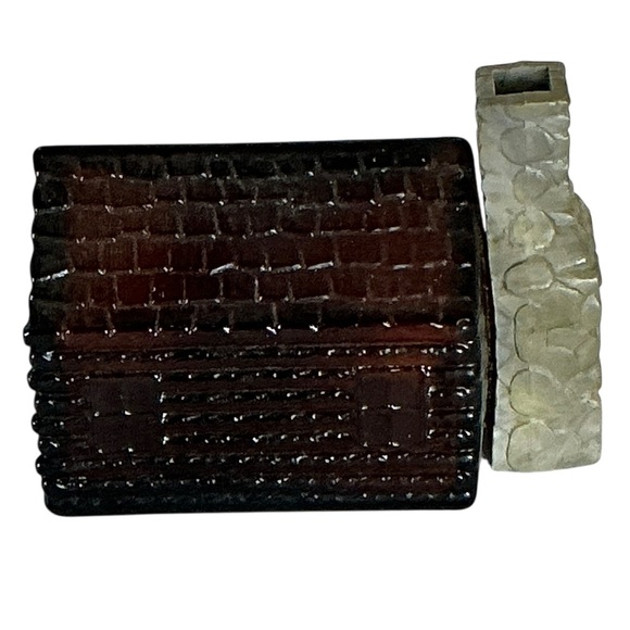 Vintage Avon Log Cabin Empty Wild Country Aftershave Glass Bottle Collectible - Picture 8 of 16